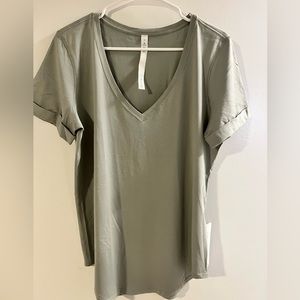 Lululemon Love Tee. Size 10